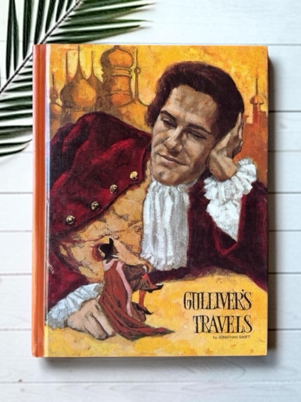 VINTAGE Gulliver’s Travels by Jonathan Swift – Classic Illustrated Hardcover